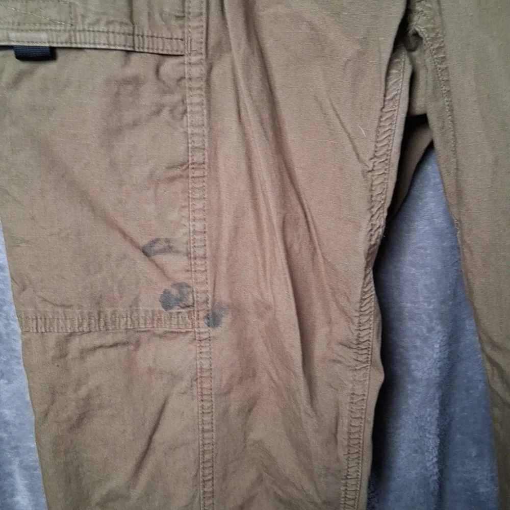 The North Face Ripstop Cargo Pants Mens Size 36 Military Green‎ Belted Inseam 31